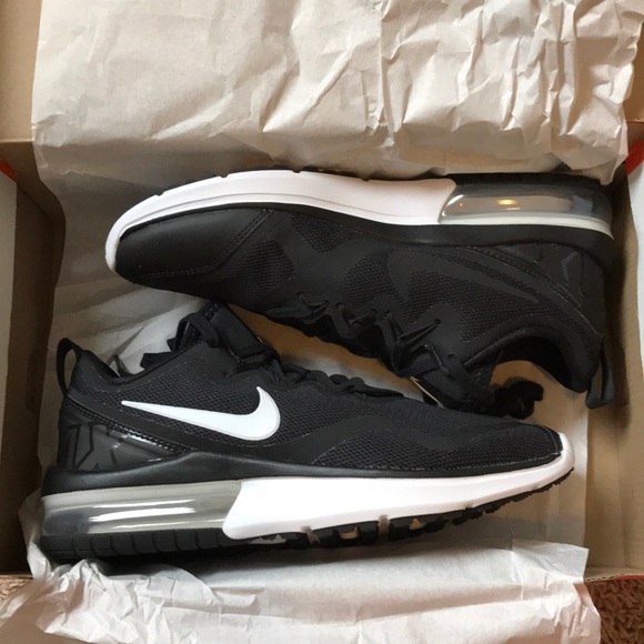 Nike Women’s Air Max Fury - Picture 6 of 8